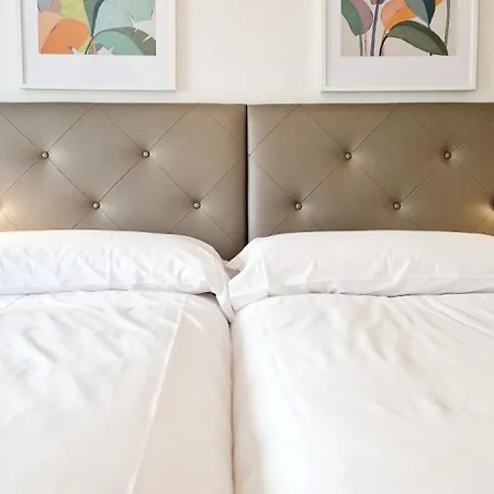 Апартаменты I Cruces Metro Bec