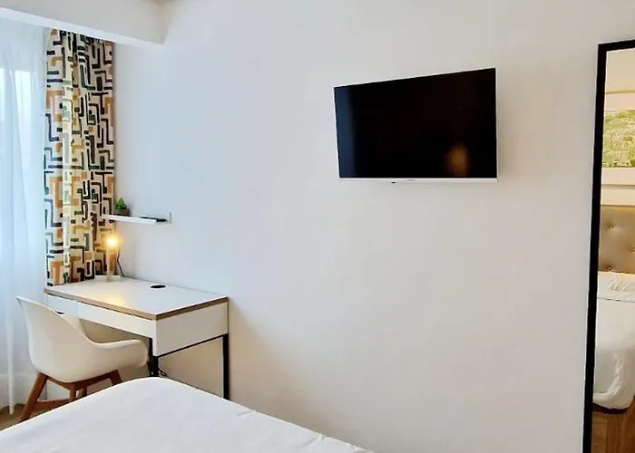 I Cruces Metro Bec Apartment *