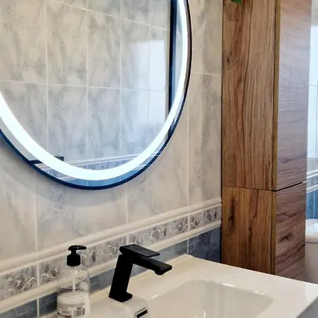 I Cruces Metro Bec 바라칼도