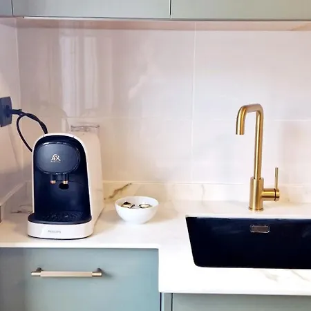 I Cruces Metro Bec 아파트 *